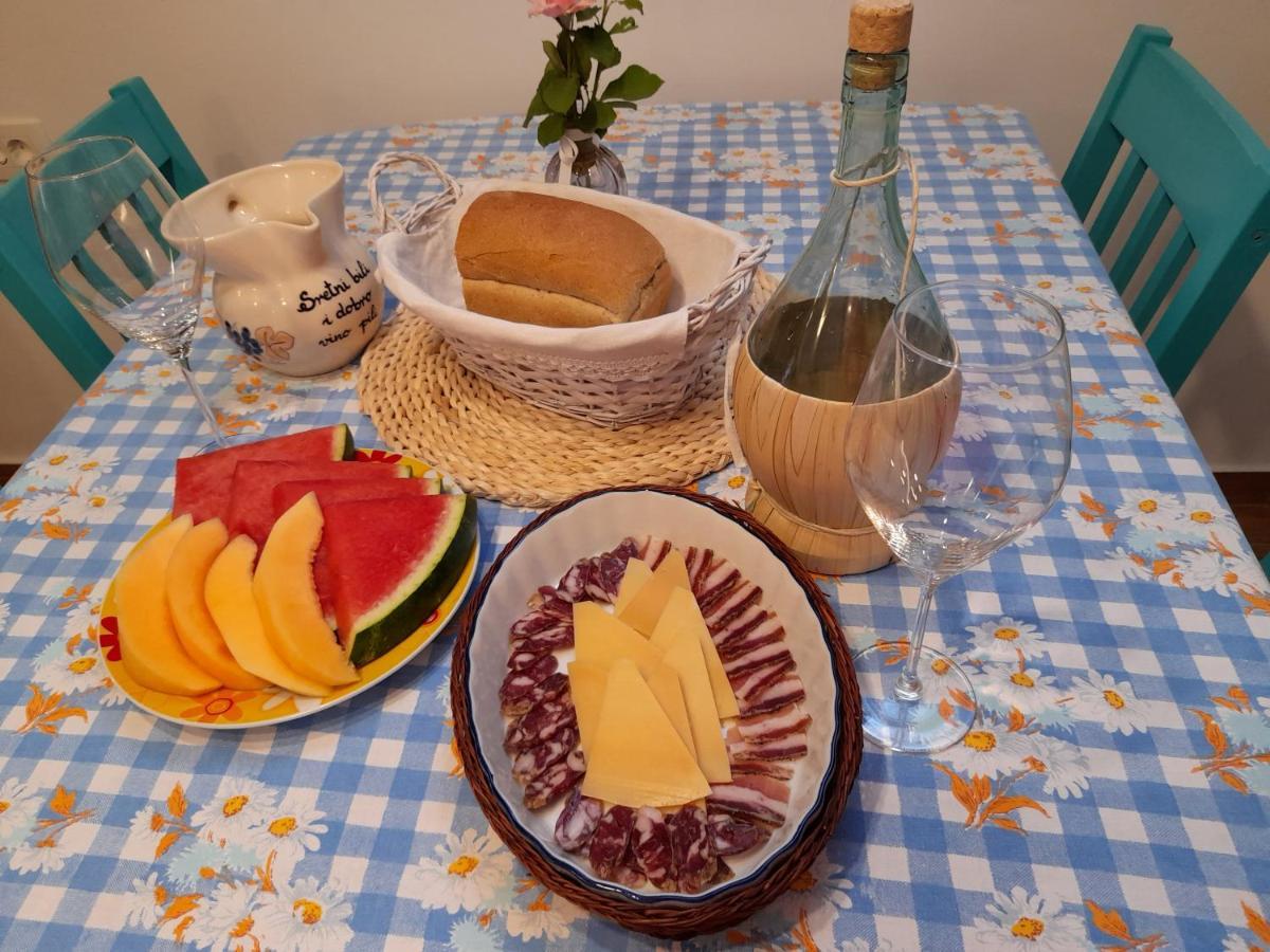 Authentic Istria&Pet Friendly Apartment Banko Near Rovinj カンファナル エクステリア 写真