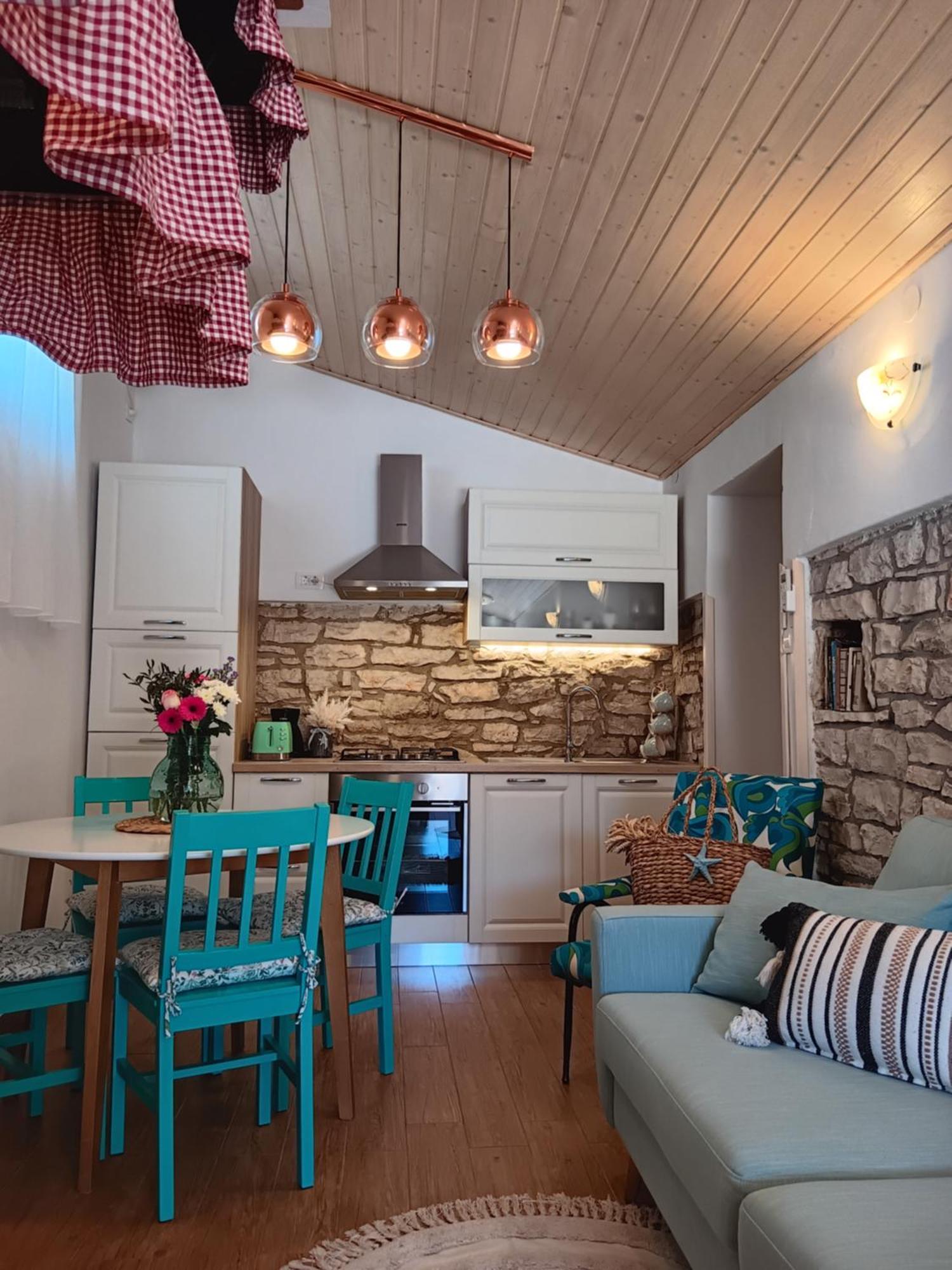 Authentic Istria&Pet Friendly Apartment Banko Near Rovinj カンファナル エクステリア 写真