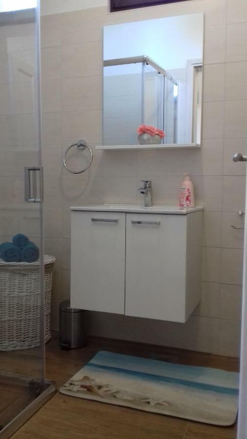 Authentic Istria&Pet Friendly Apartment Banko Near Rovinj カンファナル エクステリア 写真