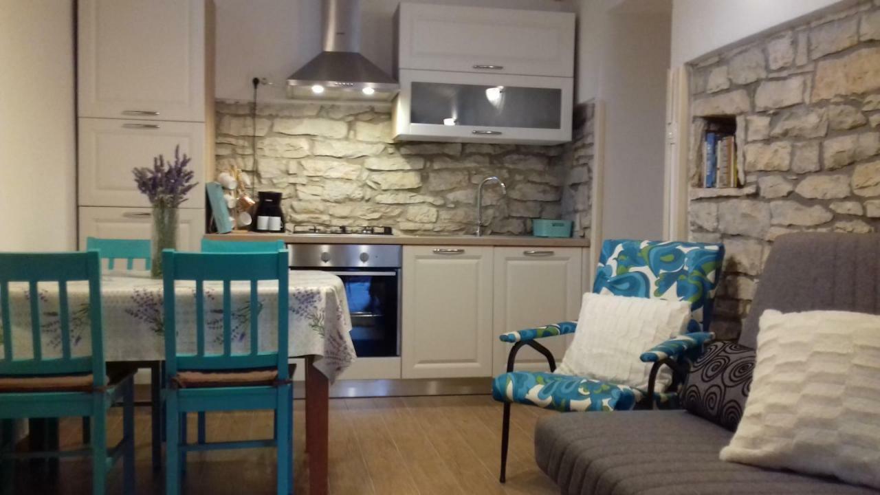Authentic Istria&Pet Friendly Apartment Banko Near Rovinj カンファナル エクステリア 写真